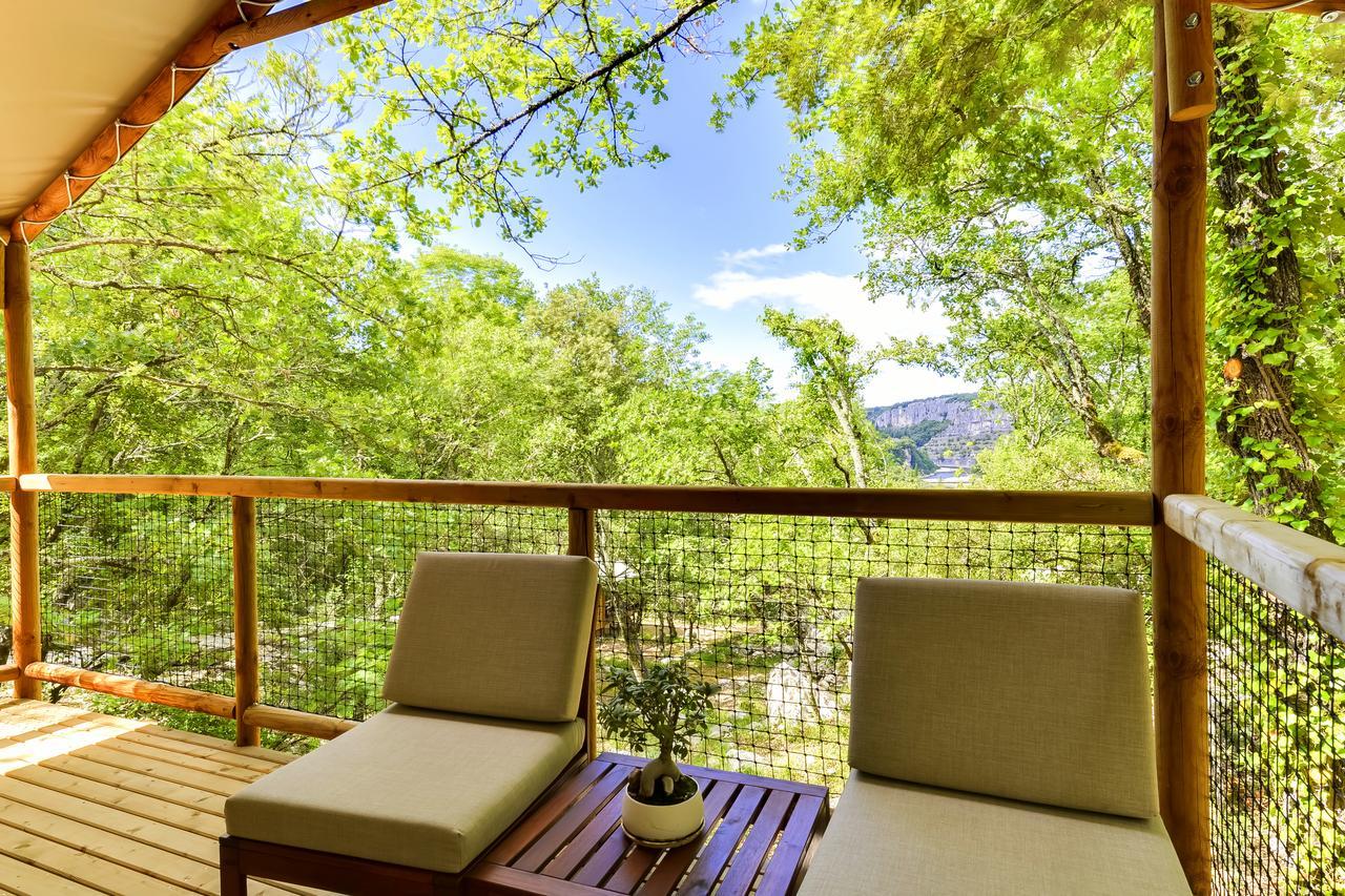 Cabanes Lodges Le Serviere Balazuc Exterior photo